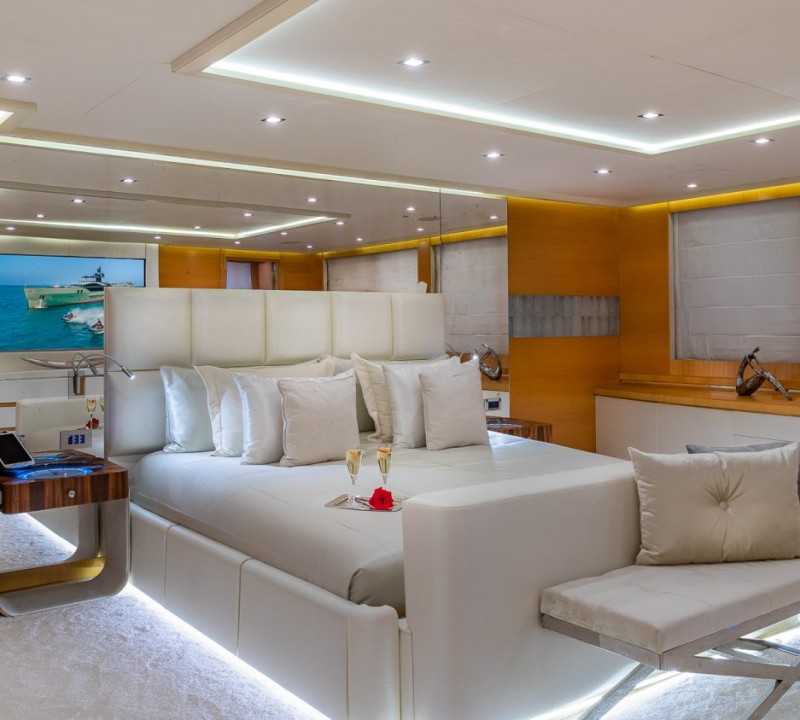 db9 yacht interior pictures